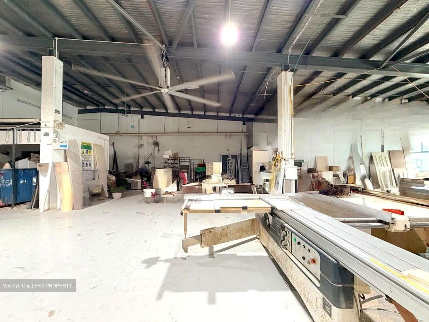 Hiangkie Industrial Building (D27), Factory #621493201